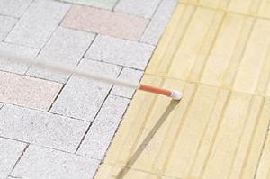 近くの小児歯科で熱心な歯科医を探す