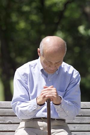 歯科インプラントの最新治療法と費用のポイント